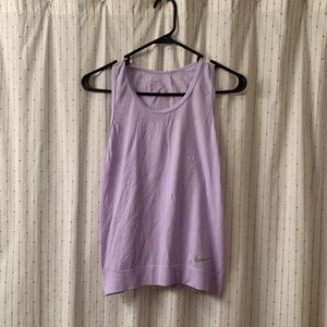 Nike workout top